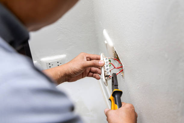 Best Emergency Electrical Repair  in Logan, NM